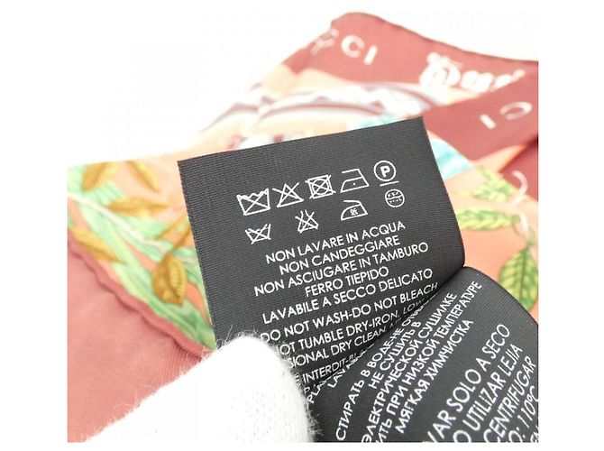 Gucci Bordeaux Seidentuch - Ansicht 3