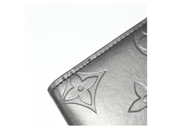 Monedero Louis Vuitton Monogram Matte Ludlow Negro - vista 4
