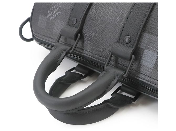 Borsa Louis Vuitton Keepall Bandouliere 25 Nero - vista 6