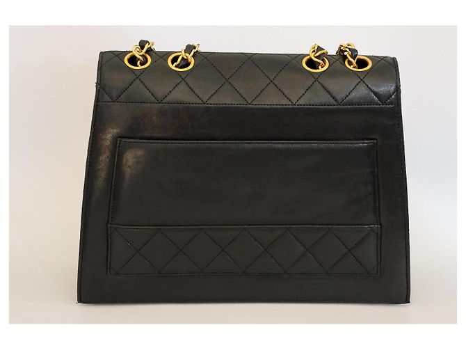 Borsa Chanel Trapeze a Patta in Pelle Matelassé Nera Nero - vista 3