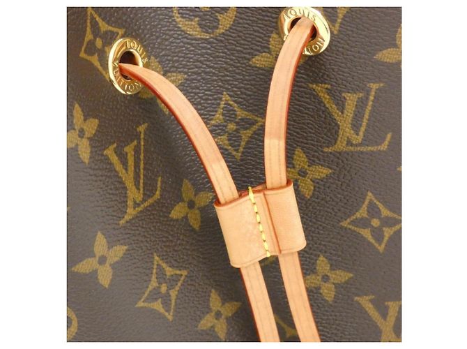 Néonoé Borsa a tracolla Louis Vuitton Monogram Neo Noe BB Marrone - vista 4