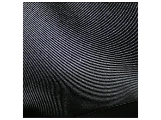 Louis Vuitton Monogram Eclipse Pochette Discovery Nero - vista 5