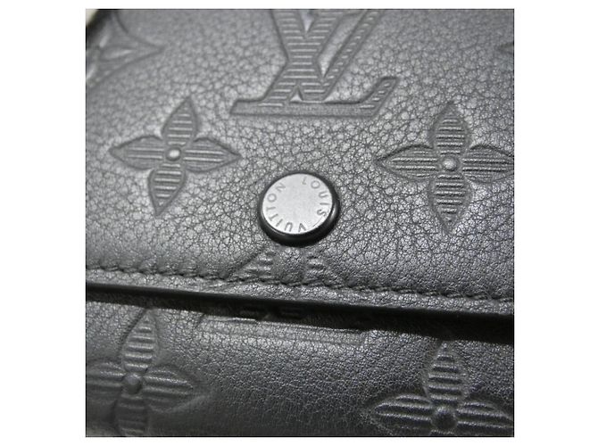 Louis Vuitton Monogram Shadow Victor Wallet Black - view 3