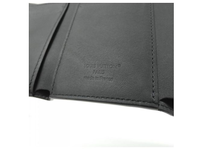 Louis Vuitton Monogram Shadow Victor Wallet Black - view 5