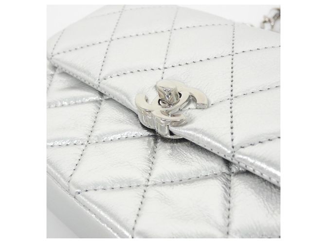 Borsa Chanel AP4592 in pelle argento - vista 4