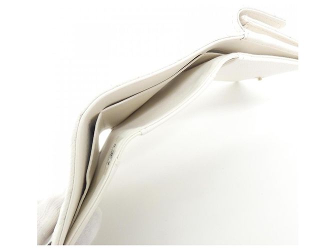 Cartera tri-fold Chanel Timeless Classic Line AP0230 Blanco - vista 5