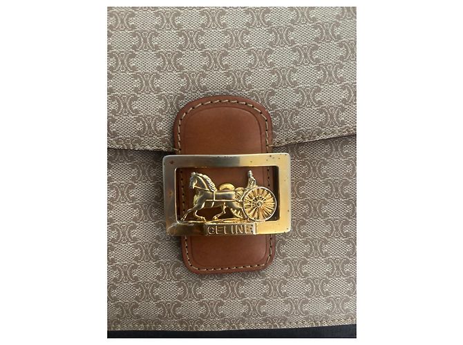 Céline Celine Triomphe Borsa a Tracolla in Tela Monogram e Pelle Marrone Beige - vista 3