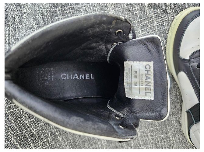 Sneakers alte Chanel in pelle bianca e nera Nero Bianco - vista 13