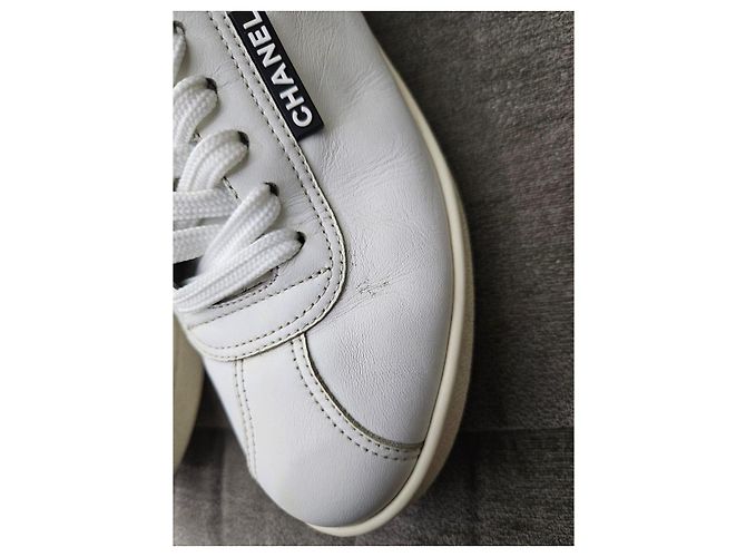 Sneakers Chanel in pelle bianca Bianco - vista 14