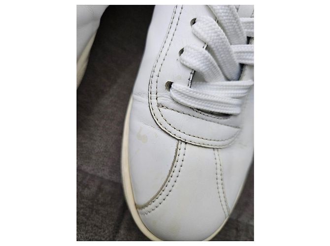 Sneakers Chanel in pelle bianca Bianco - vista 15