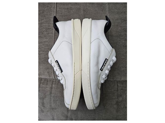Sneakers Chanel in pelle bianca Bianco - vista 6