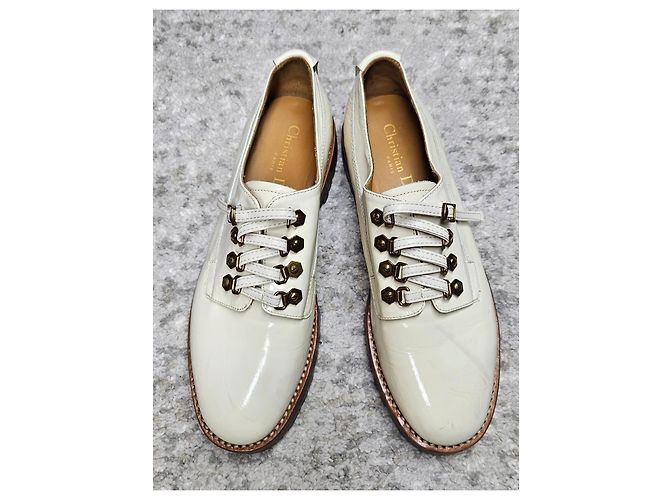 Scarpe Derby stringate in pelle verniciata bianca Christian Dior Bianco - vista 2