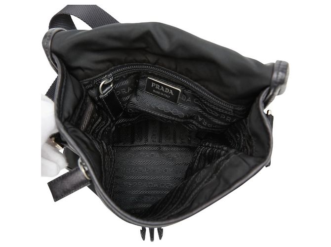 Borsa a tracolla Prada con placca logo triangolare Nero - vista 10
