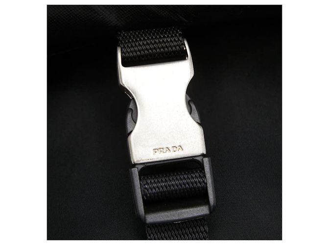 Borsa a tracolla Prada con placca logo triangolare Nero - vista 11