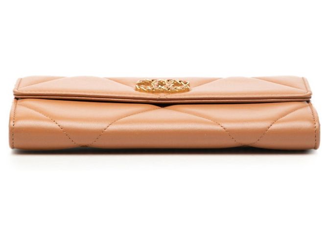 Cartera larga de piel de cordero marrón de Chanel Castaño - vista 3