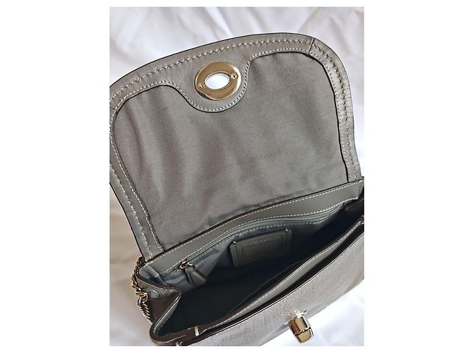 Borsa a tracolla Coach in pelle grigia Grigio - vista 16