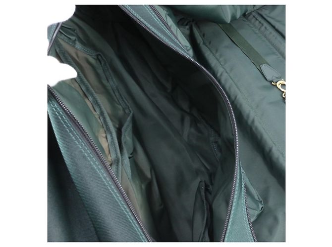 Borsa a tracolla Louis Vuitton Taiga Portable Cinq Centrée - vista 10