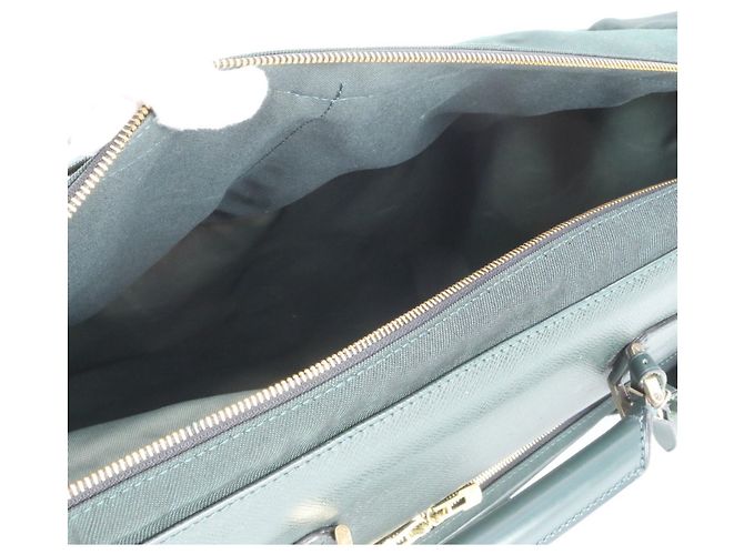 Borsa a tracolla Louis Vuitton Taiga Portable Cinq Centrée - vista 14