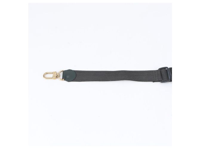 Tracolla Louis Vuitton Satellite in pelle e nylon Marrone Verde - vista 2