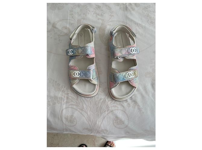 Sandali Chanel multicolore in pelle matelassé - vista 2