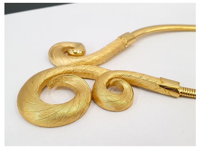 Autre Marque Collana Swirl Trifari placcata oro 18kt D'oro - vista 9