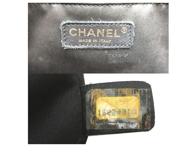 Borsa Tote Chanel in pelle di vitello grana nera Nero - vista 7