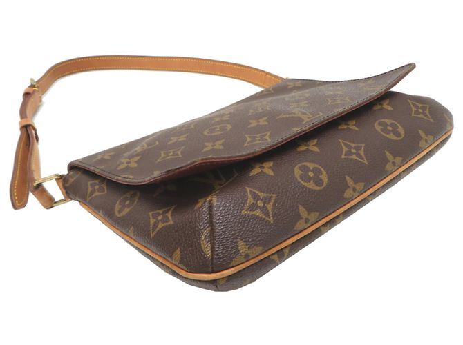 Bolsa de Ombro Louis Vuitton Musette Tango Marrom - vista 3