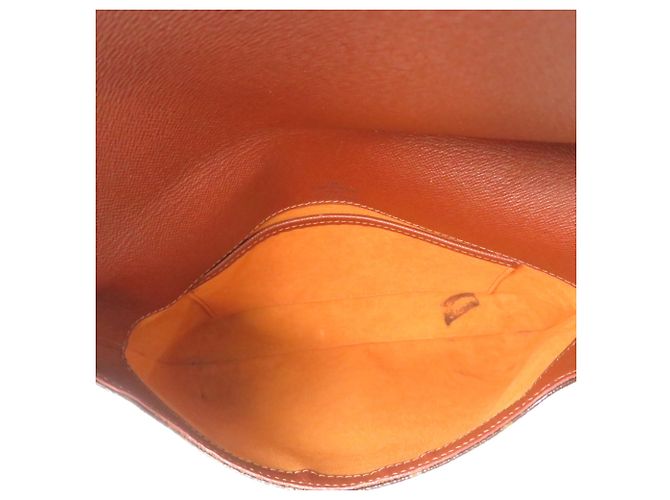 Bolsa de Ombro Louis Vuitton Musette Tango Marrom - vista 6