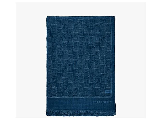 Salvatore Ferragamo Sciarpa Stole con Stampa Monogram Gancini Blu - vista 2