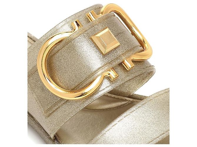 Salvatore Ferragamo Sandali TARYN Gold Metallic Multicolore - vista 3