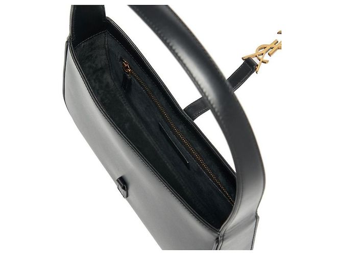 Saint Laurent Borsa a tracolla Cassandra Monogram LE Small Hobo Nero - vista 6