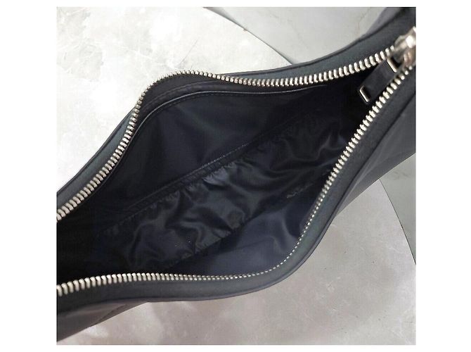 Céline Bolsa Ava acolchoada de nylon Preto - vista 7