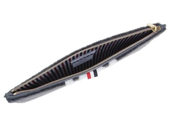 Thom Browne Borsa a Mano Meniro Shearling Bar Clutch Bag stamp: Nero - vista 4