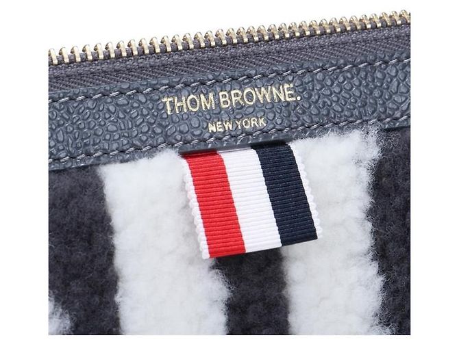 Thom Browne Borsa a Mano Meniro Shearling Bar Clutch Bag stamp: Nero - vista 5