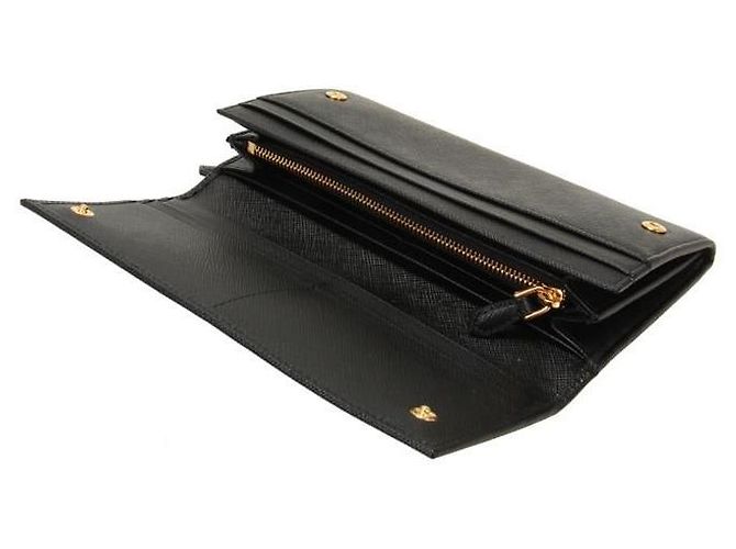 Prada Saffiano Triangle Long Wallet mit Klappe stamp: QHH Schwarz - Ansicht 4