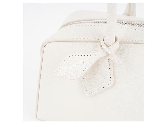 Alaïa Borsa a spalla Medium Le Techel in capretto lucido Argento - vista 6