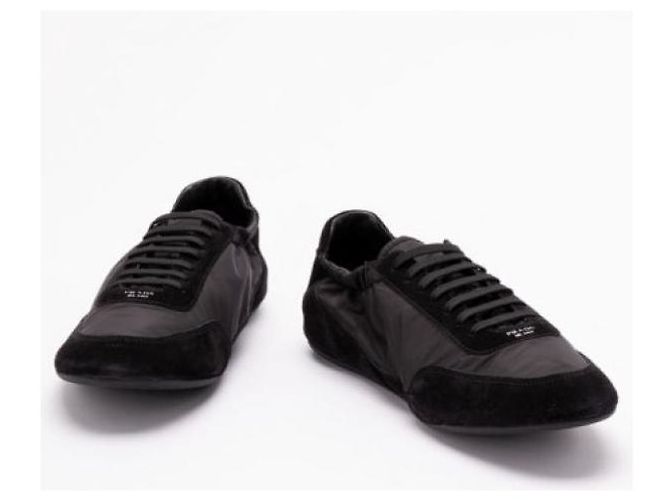 Prada Elastische Sneaker aus Nylon und Wildleder - Ansicht 4