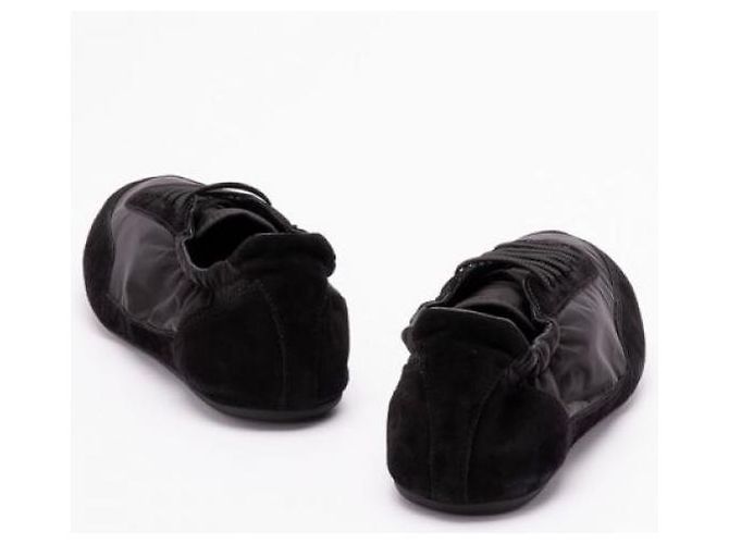 Prada Elastische Sneaker aus Nylon und Wildleder - Ansicht 5