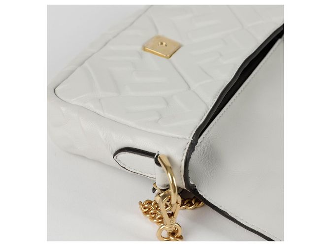 Fendi Borsa a Tracolla Mini Baguette Tote Bianco - vista 12