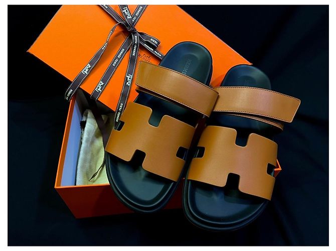 Hermès Sandali Cipre Gold Black Arancione - vista 3