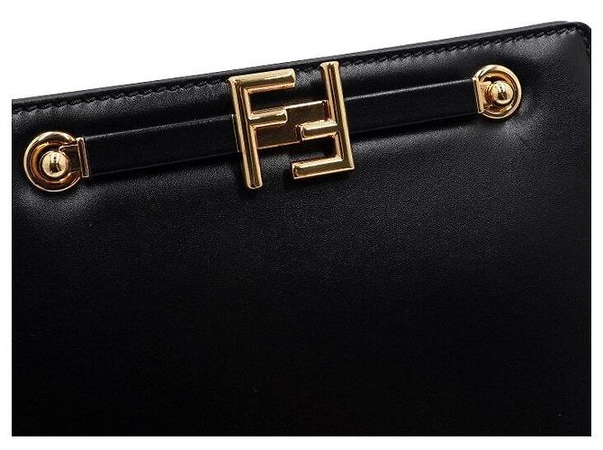 Fendi Sac à épaule pour femme en cuir noir Touch avec logo doré - vue 9
