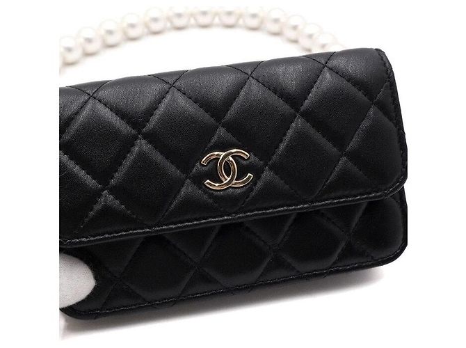 Chanel Mini borsa a tracolla e crossbody in pelle nera con catena di perle Nero - vista 9