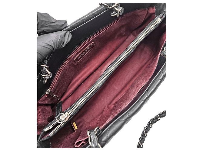 Chanel Borsa a tracolla nera con grande catena CC Nero - vista 5