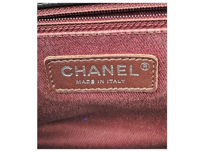 Chanel Borsa a tracolla nera con grande catena CC Nero - vista 6
