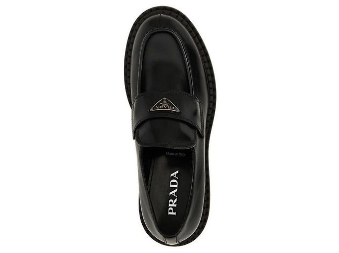 Prada Mocassins avec logo triangle émaillé - vue 7