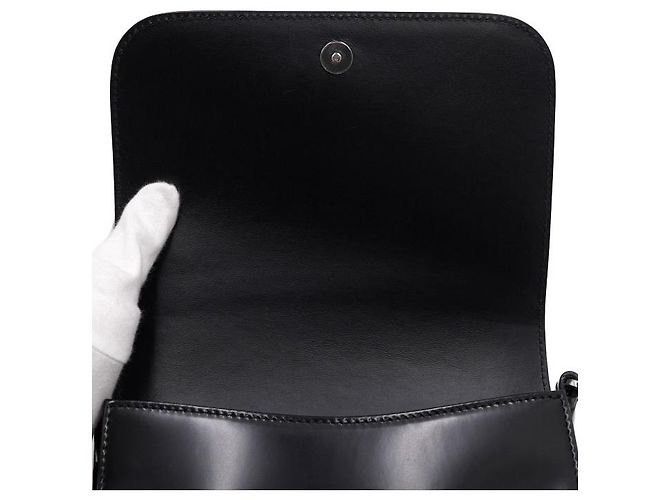 Prada Borsa a spalla con patta e borsa a tracolla in pelle spazzolata nera Nero - vista 6