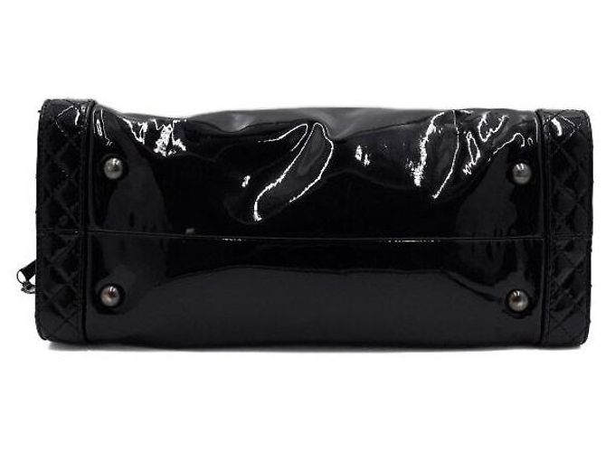 Chanel Borsa a tracolla Reverso Boy in vernice nera con catena Nero - vista 6