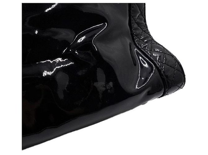 Chanel Borsa a tracolla Reverso Boy in vernice nera con catena Nero - vista 8