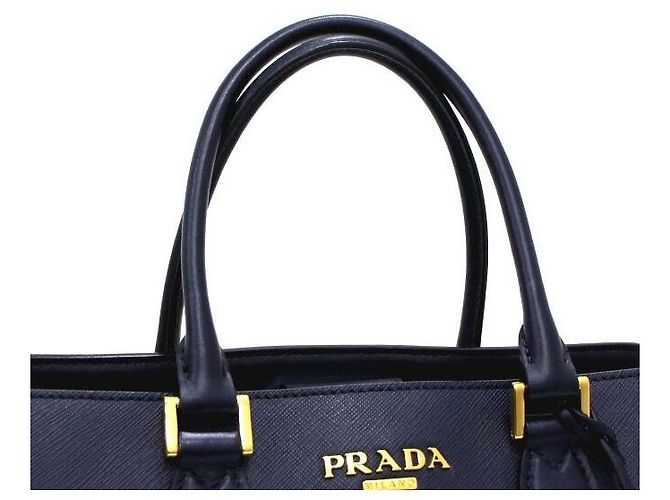 Prada Sac Tote en cuir Saffiano avec logo doré - vue 9