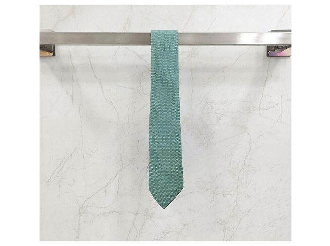 Hermès Seidenkrawatte mit grünem Muster - Ansicht 6